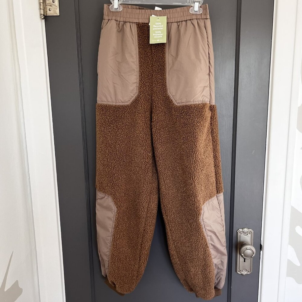 NWT H&M Block-Colored Teddy Joggers Women's Size Small S Tan Fleece High Waist